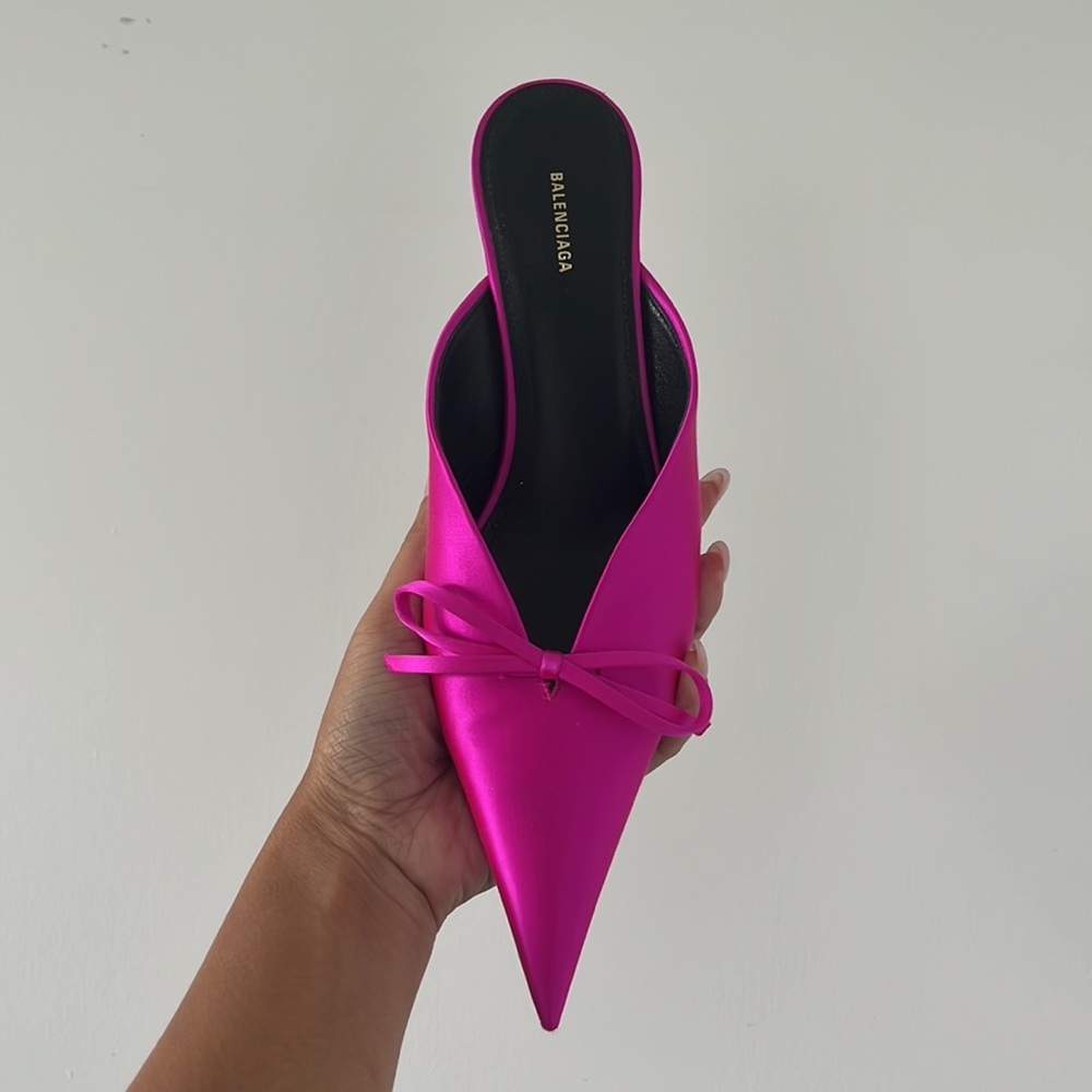Balenciaga knife kitten 1.5” heel size 5.5, 6, metallic pink